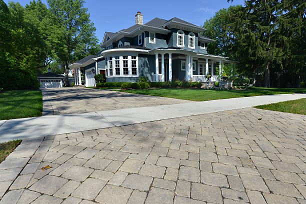 Best Driveway Paving Contractor  in Milton Freewater, OR